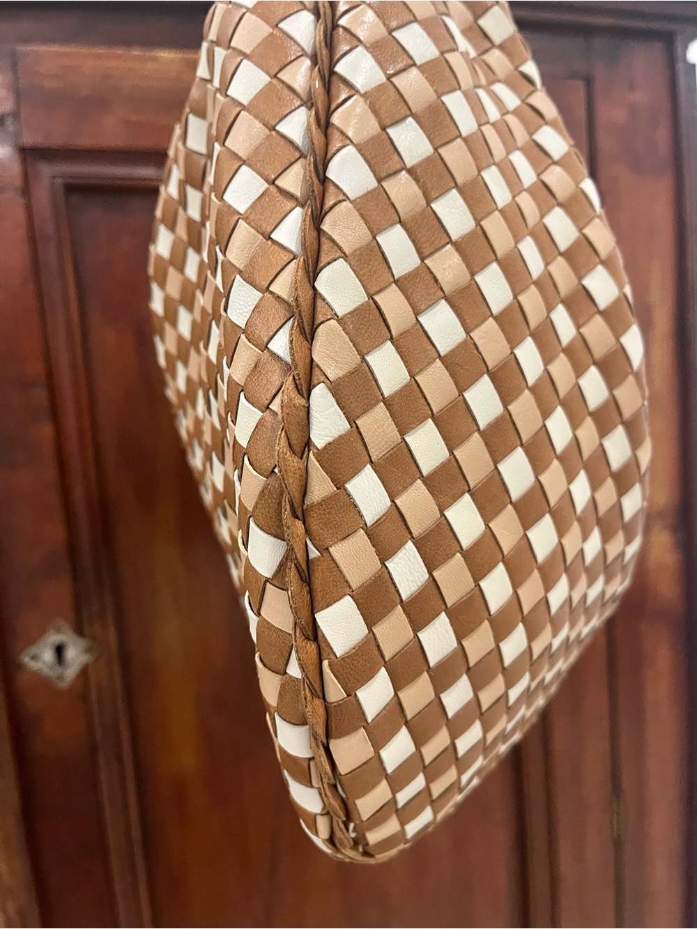 Woven Hobo Shoulder Bag in Tan and Cream - Picture 4 of 12